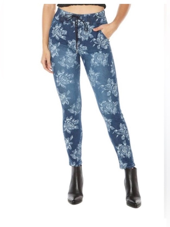 Juicy Couture Denim - Juicy Couture Laguna Floral Print Jogger Jeans